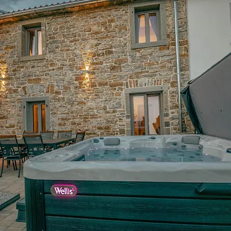 Cozy In Skofije * Zgornje Skofije