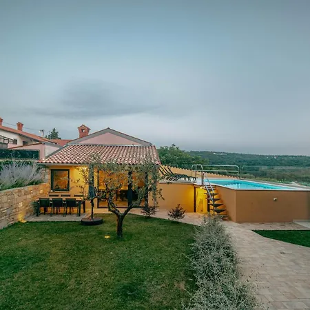 Beautiful In Skofije * Plavje