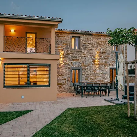 Tatil Evi Beautiful In Skofije *