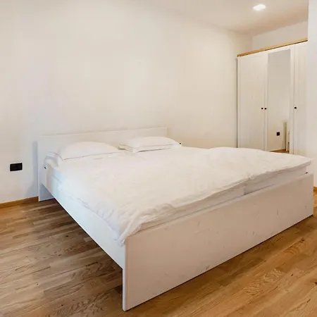 Tatil Evi Beautiful In Skofije Plavje