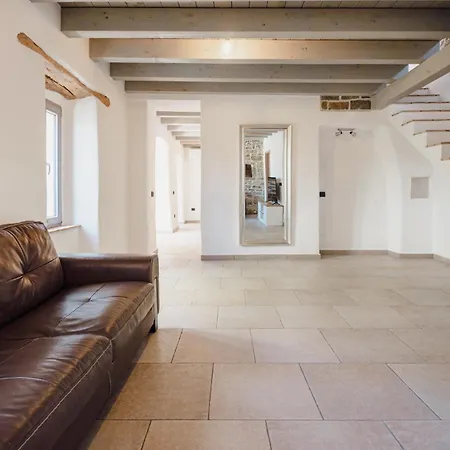 Tatil Evi Beautiful In Skofije