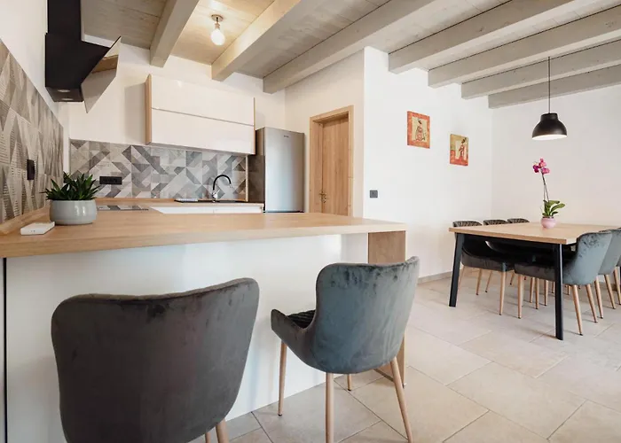 Beautiful In Skofije Plavje