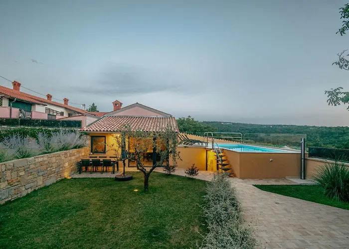 Beautiful In Skofije * Plavje