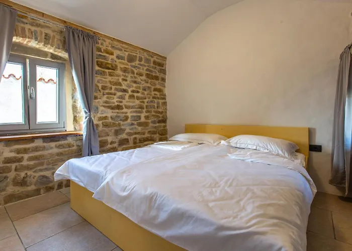 Beautiful In Skofije Casa vacanze