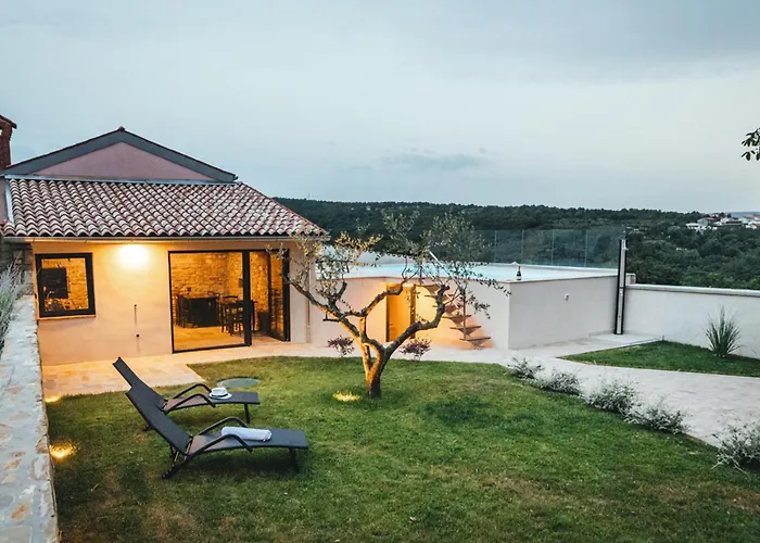 Beautiful In Skofije Casa vacanze Plavje